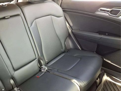 Used 2025 Kia Sportage SX FWD image 18
