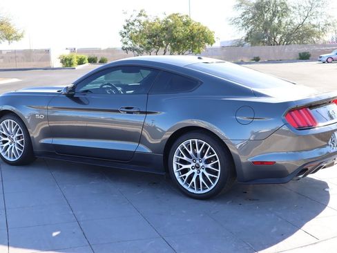 Used 2017 Ford Mustang GT Premium w/ GT Performance Package image 7