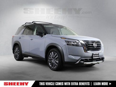 Certified 2023 Nissan Pathfinder SL w/ SL Premium Package image 1