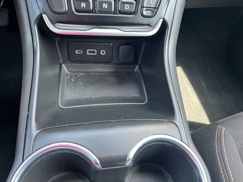 Used 2019 GMC Terrain SLE w/ Driver Convenience Package AWD/4WD image 31