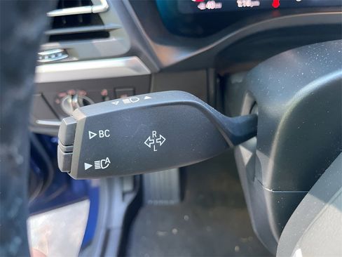 Used 2023 BMW X3 xDrive30i w/ Premium Package image 22