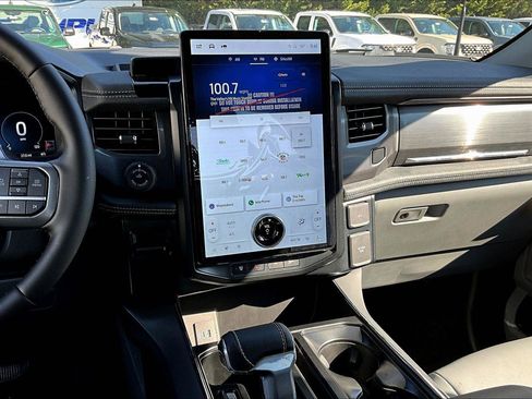 New 2025 Ford F150 Lightning Flash image 7