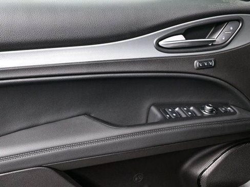 New 2025 Alfa Romeo Stelvio Sprint w/ Convenience Package AWD/4WD image 7