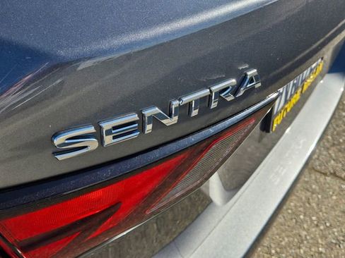 Used 2025 Nissan Sentra SV w/ SV Premium Package image 6