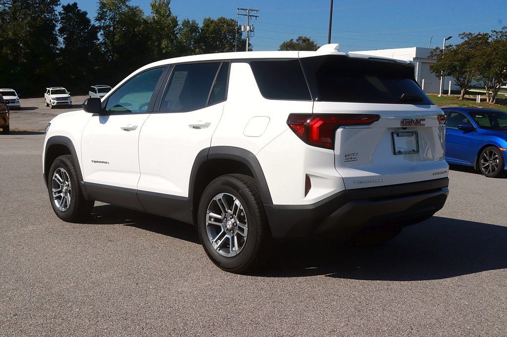 Used 2026 GMC Terrain Elevation FWD image 5