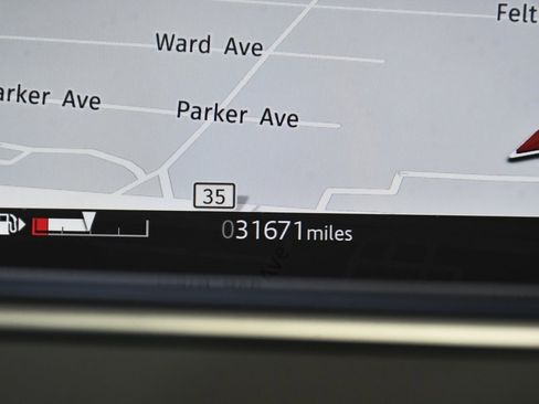 Used 2022 Land Rover Range Rover Evoque SE image 24