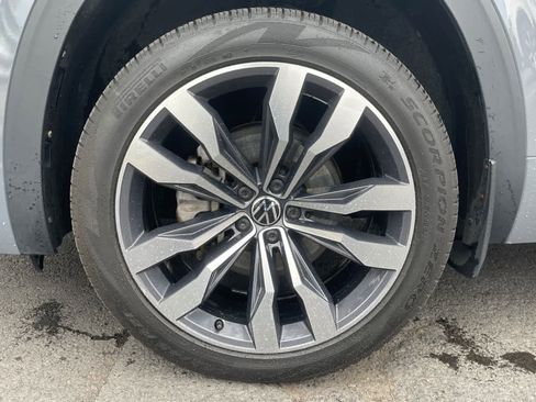 Used 2021 Volkswagen Atlas Cross Sport SEL Premium R-Line image 15