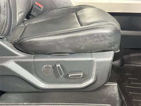 Used 2019 Ford F350 Lariat w/ Lariat Ultimate Package image 23
