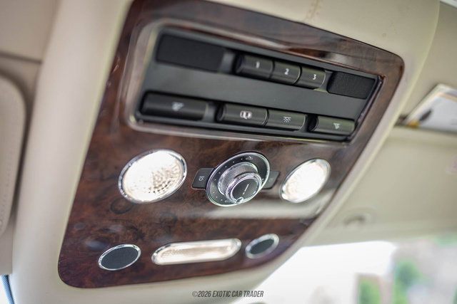Used 2014 Bentley Flying Spur W12 AWD/4WD image 44