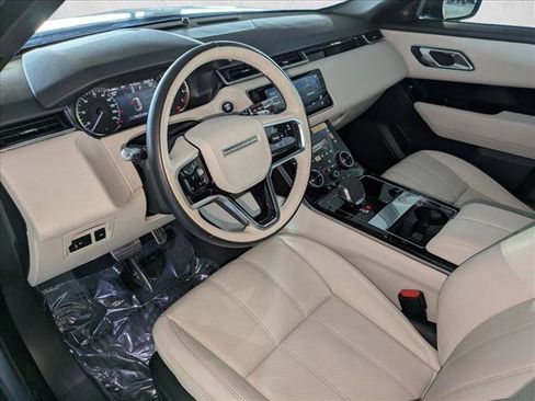 Used 2022 Land Rover Range Rover Velar R-Dynamic S image 10