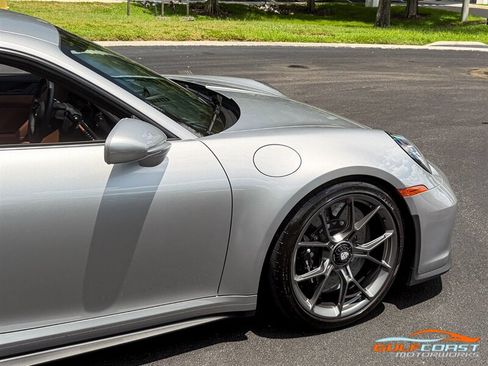 Used 2024 Porsche 911 GT3 RWD image 65
