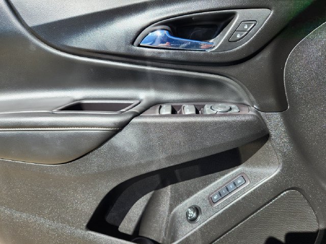 Used 2018 Chevrolet Equinox Premier AWD/4WD image 26