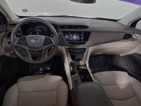 Used 2019 Cadillac XT5 Luxury image 28