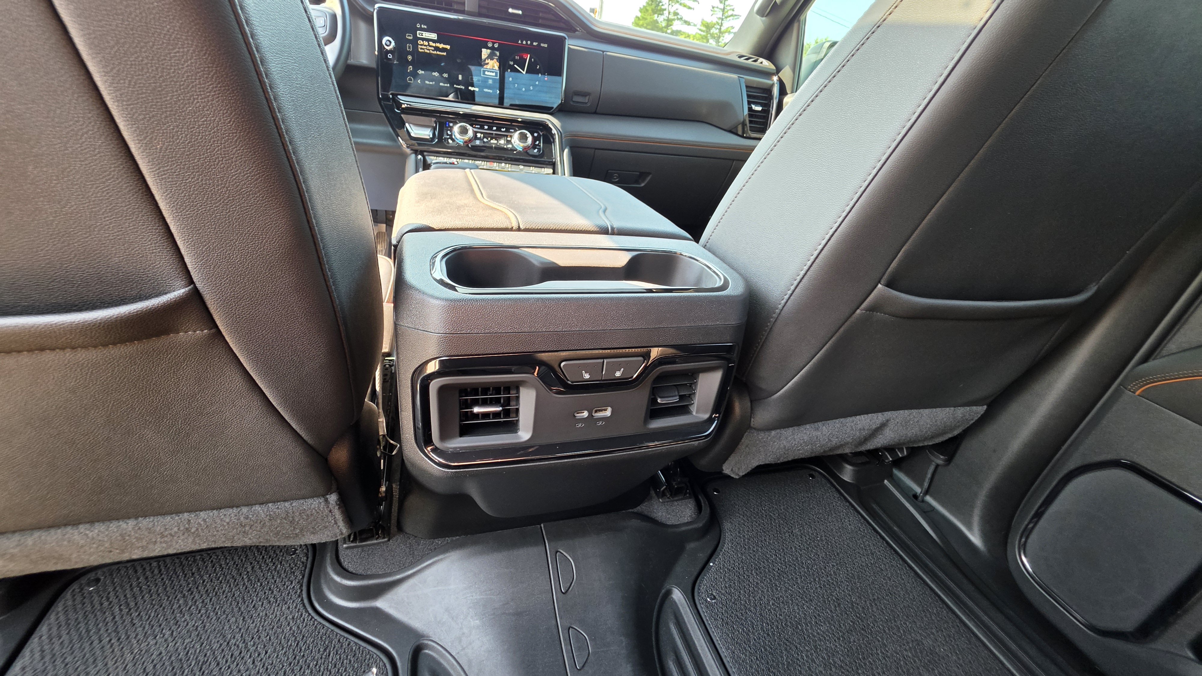 Certified 2023 GMC Sierra 1500 AT4 w/ Technology Package AWD/4WD image 20