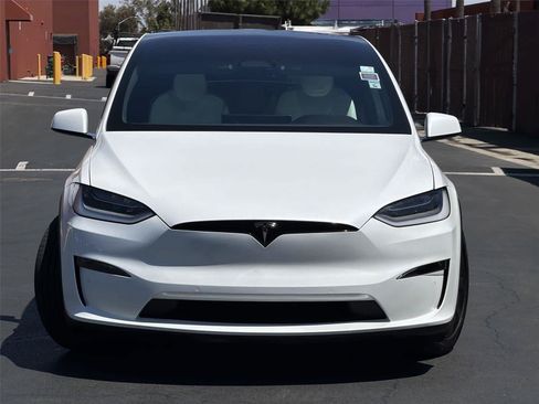 Used 2023 Tesla Model X AWD/4WD image 7