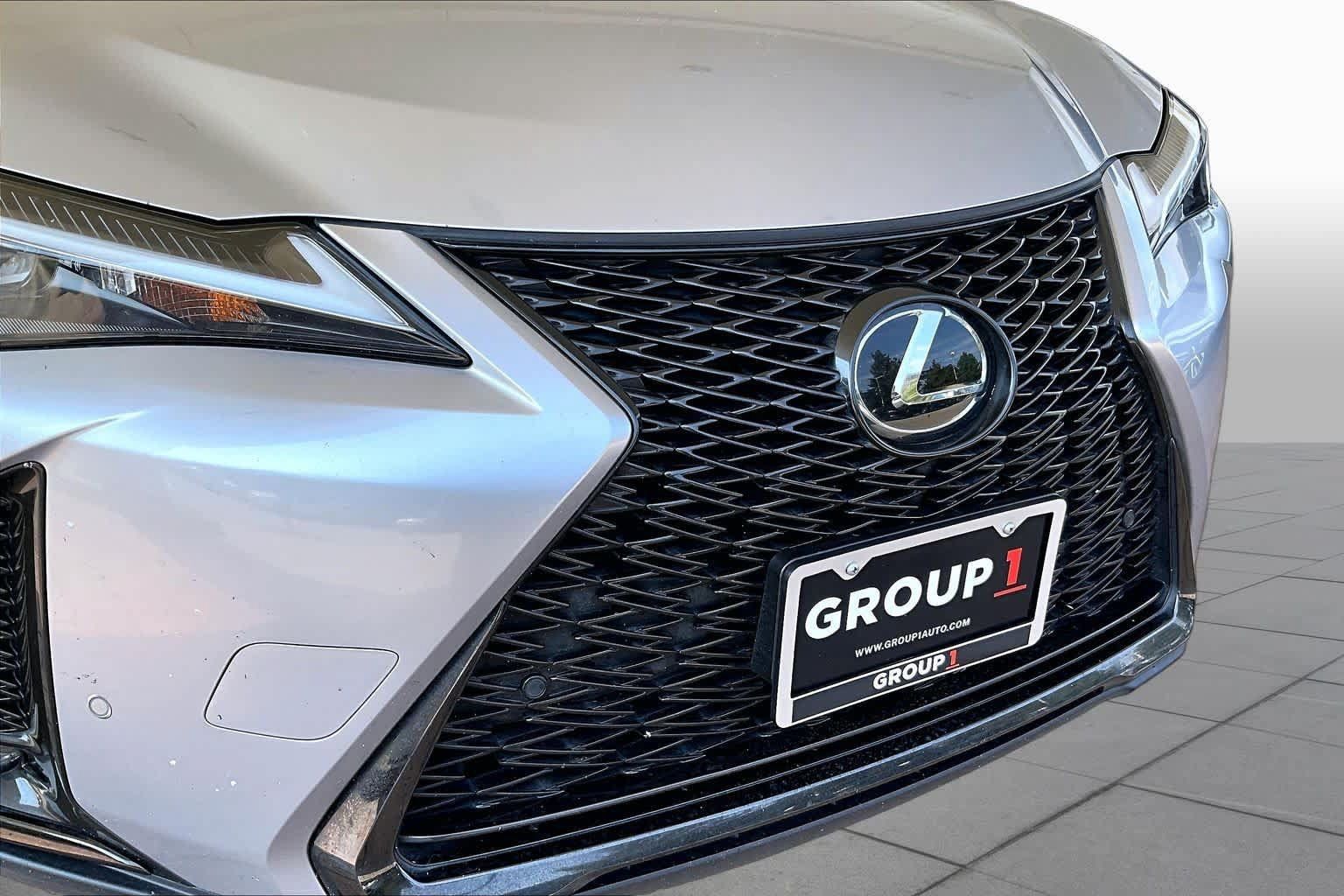 Used 2024 Lexus UX 250h F Sport FWD image 27