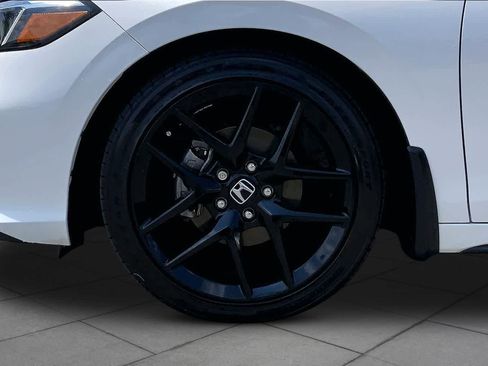 Used 2025 Honda Civic Sport image 11