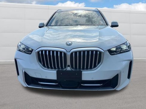 Used 2026 BMW X5 xDrive40i AWD/4WD image 9