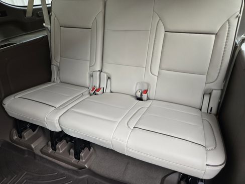 Used 2021 GMC Yukon XL Denali w/ Denali Ultimate Package image 22