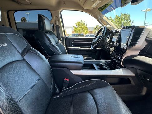 Used 2022 RAM 2500 Laramie AWD/4WD image 15