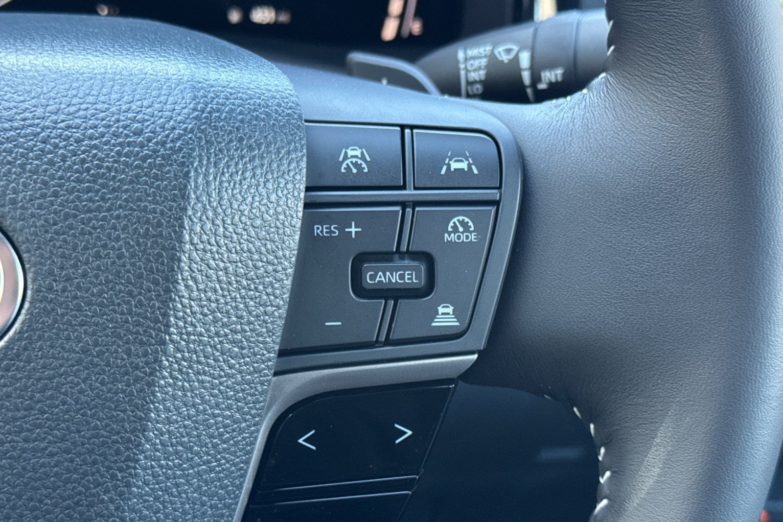 Certified 2026 Toyota Camry SE w/ Convenience Package FWD image 31
