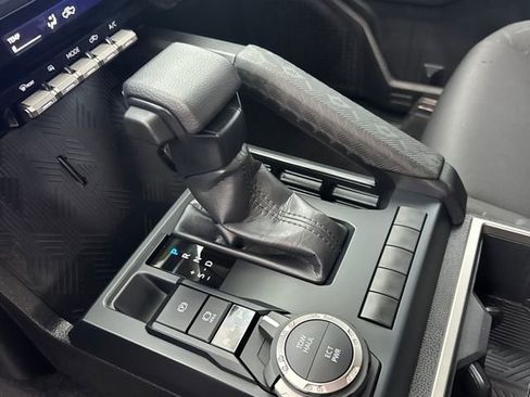 Used 2025 Toyota Tacoma SR5 image 20