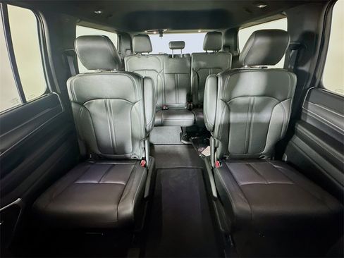 New 2025 Jeep Wagoneer Series II w/ Convenience Group I image 11