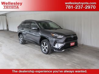 Used 2023 Toyota RAV4 SE w/ Weather & Moonroof Package video 1