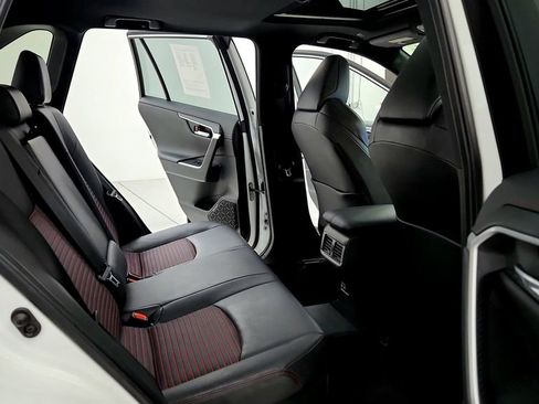 Certified 2023 Toyota RAV4 XSE w/ Weather Package AWD/4WD image 18