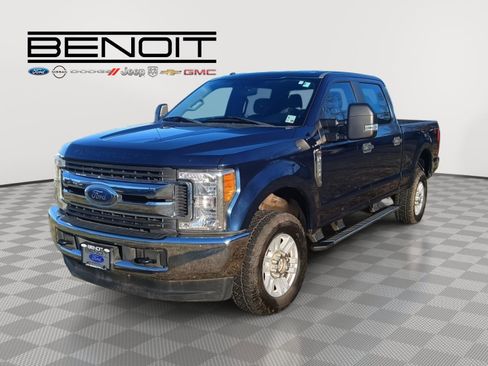 Used 2017 Ford F250 XL w/ STX Appearance Package image 1