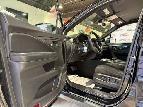 Used 2022 Honda Pilot Sport image 29