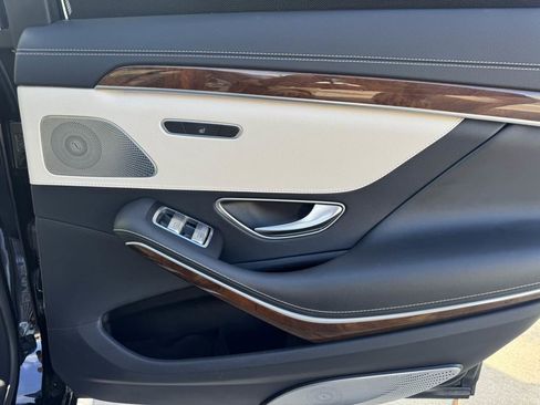 Used 2016 Mercedes-Benz S 63 AMG 4MATIC Sedan w/ Driver Assistance Package image 29