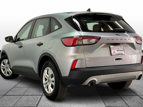 Used 2022 Ford Escape S image 12