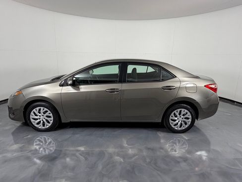 Used 2019 Toyota Corolla LE FWD image 8