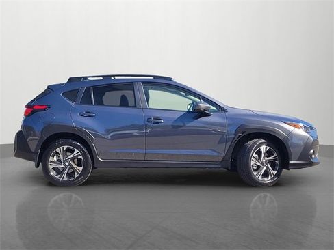 New 2025 Subaru Crosstrek 2.0i Premium image 3