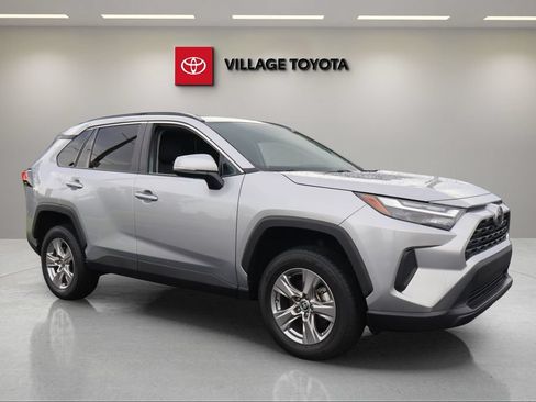 Certified 2023 Toyota RAV4 XLE w/ Convenience Package FWD image 7