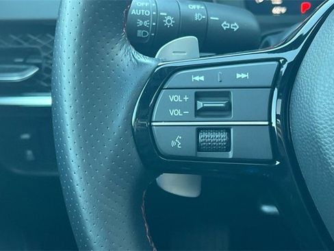 Certified 2025 Acura ADX A-Spec image 27