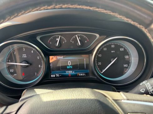 Used 2017 Buick Envision Essence FWD image 30
