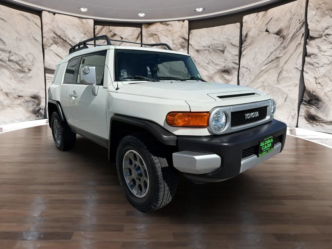 Used 2013 Toyota FJ Cruiser 4WD w/ Upgrade Pkg image 4