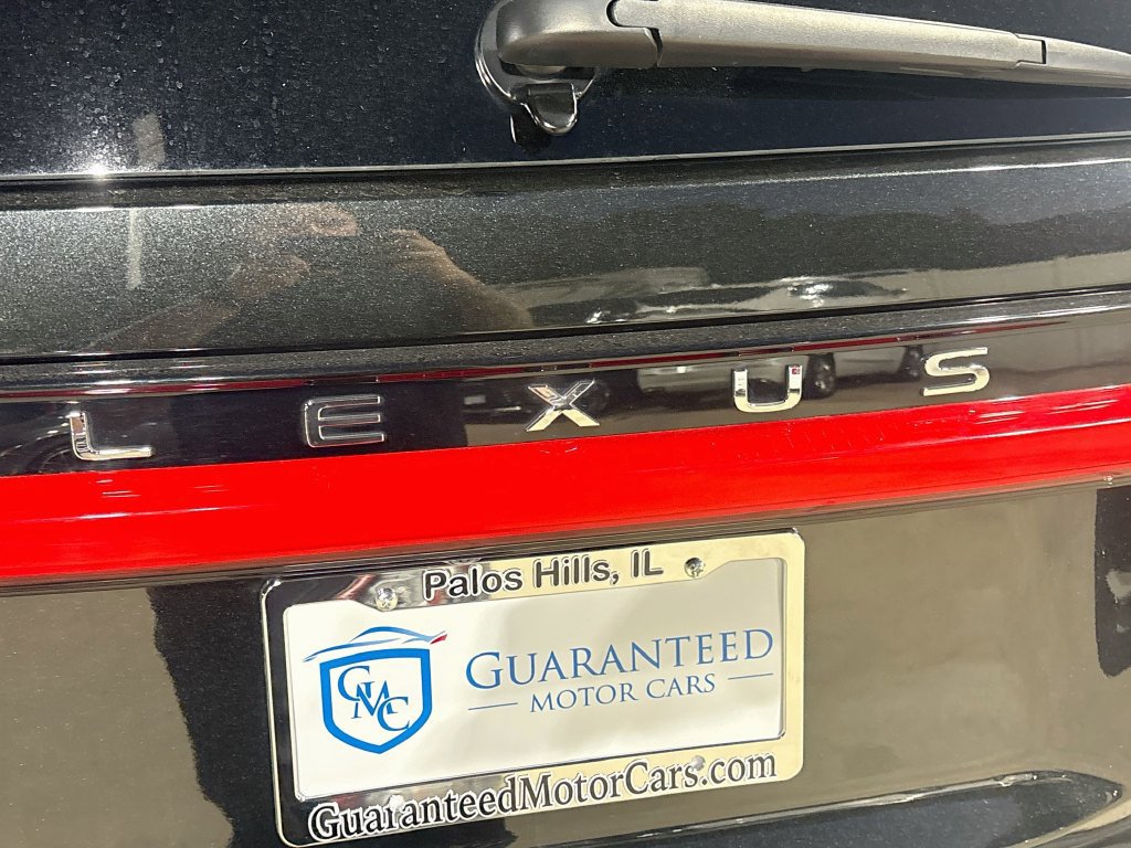 Used 2024 Lexus GX 550 w/ Cold Area Package AWD/4WD image 10