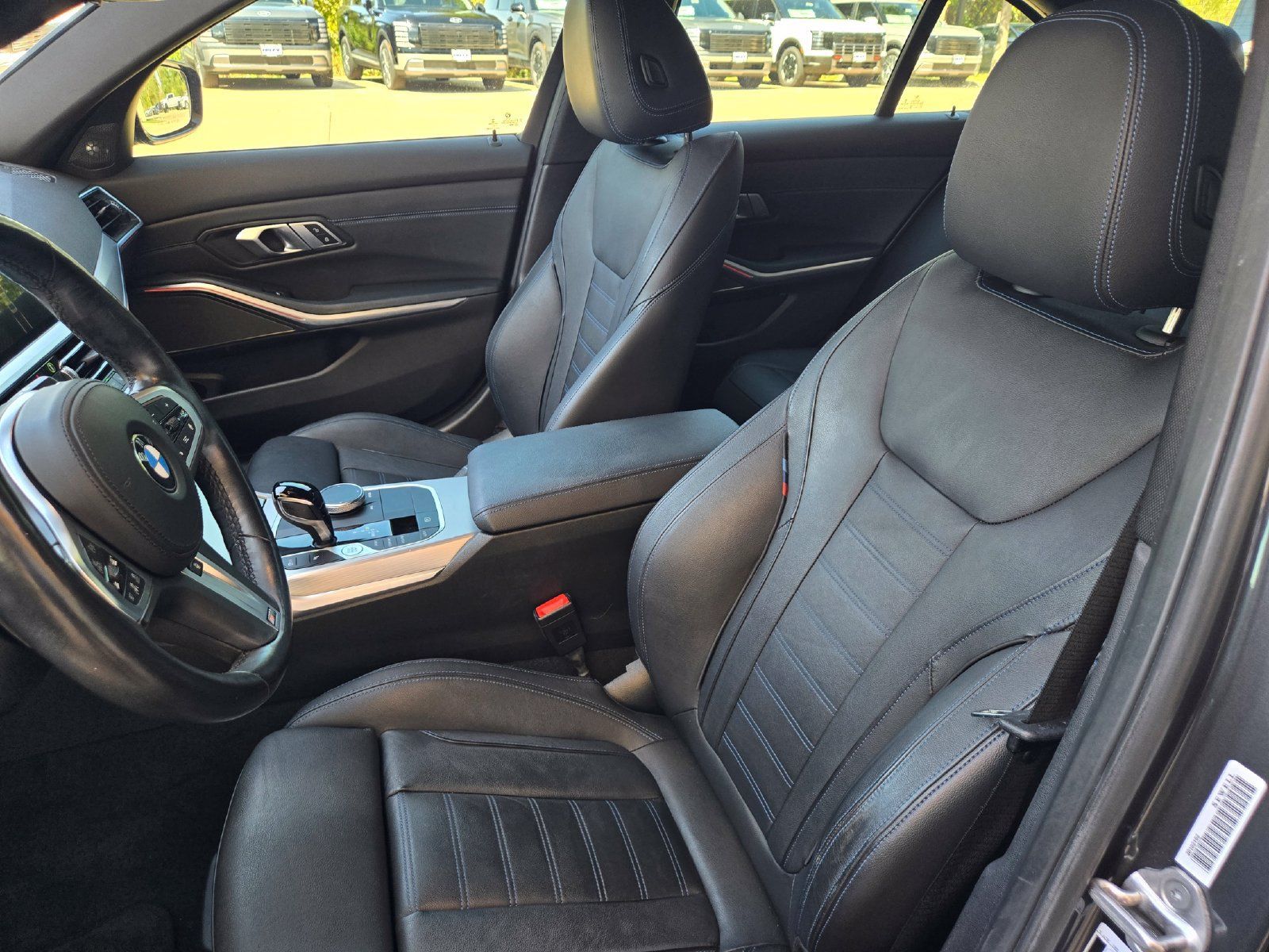 Used 2022 BMW M340i RWD image 23