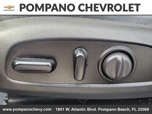 Used 2020 Chevrolet Blazer LT image 20