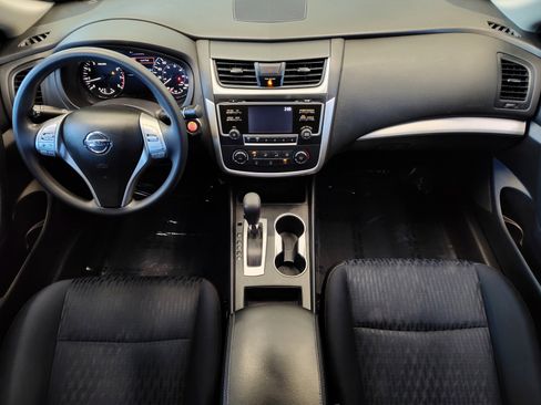 Used 2017 Nissan Altima 2.5 S w/ Power Driver Seat Package image 5