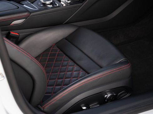 Used 2023 Audi R8 V10 performance image 7