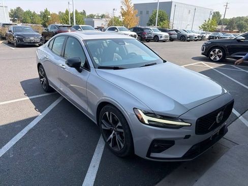 Used 2024 Volvo S60 B5 Plus AWD/4WD image 2