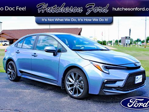 Used 2024 Toyota Corolla SE FWD image 1