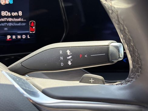 Used 2025 Chevrolet Tahoe LT RWD image 15