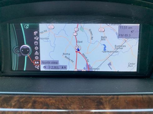 Used 2009 BMW 335i Convertible image 34