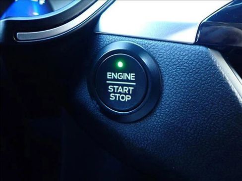 Used 2020 Ford Escape SE Sport image 25