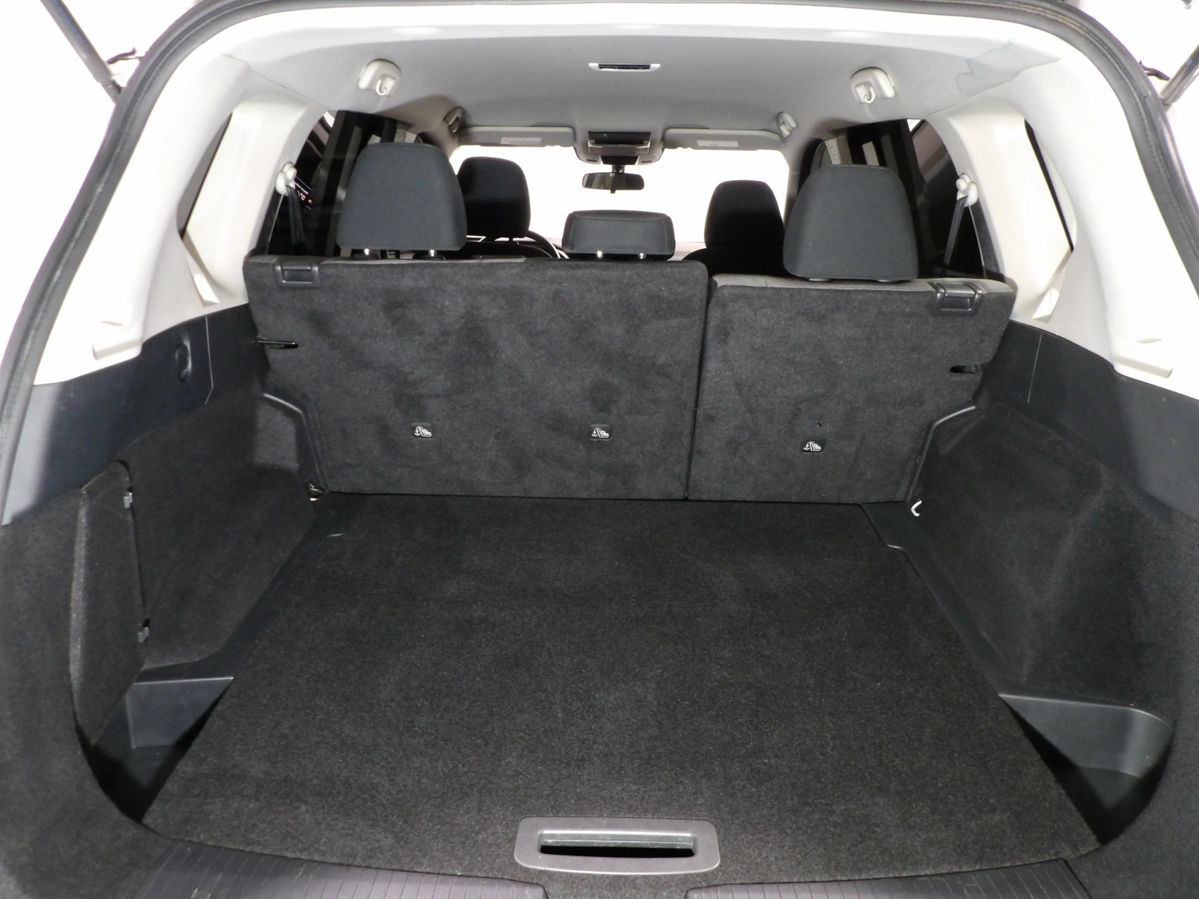 Used 2021 Nissan Rogue SV FWD image 6
